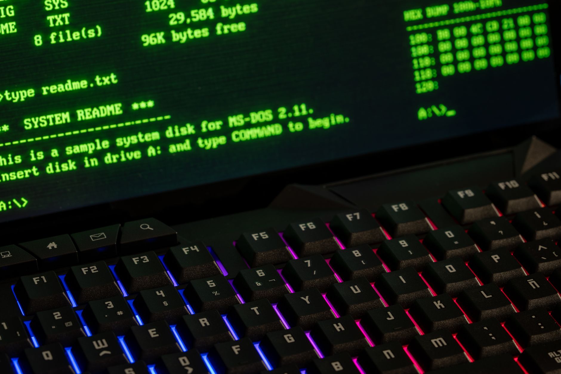 Legalne alternatywy dla pirackiego softu: sprawdzone darmowe i tanie programy do codziennej pracy